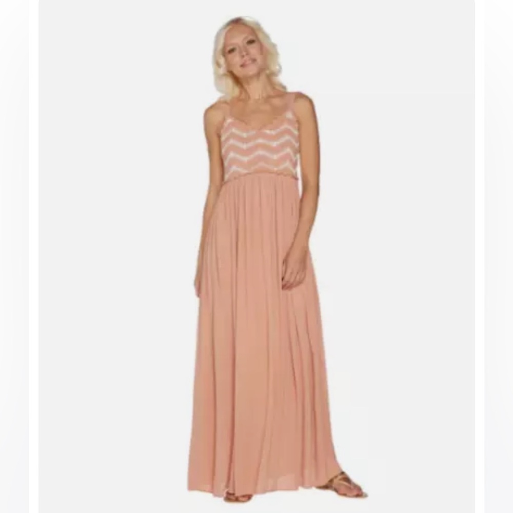 Large Du Jour boho chic maxi dress with a two-tone crochet bodice